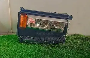 TOYOTA LAND CRUISER 250 HEAD LIGHT RH
