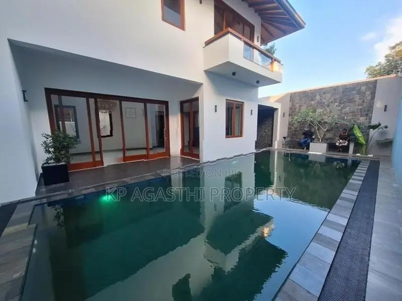 newly built sale for pitakotte