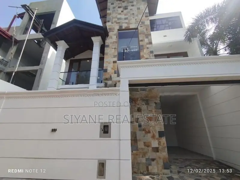 Luxury House for Sale in Piliyandala