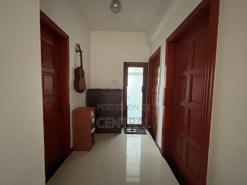 Furnished Apartment for Sale in Mount Lavinia (C7-9177)