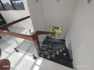 Luxury House for Sale in Piliyandala