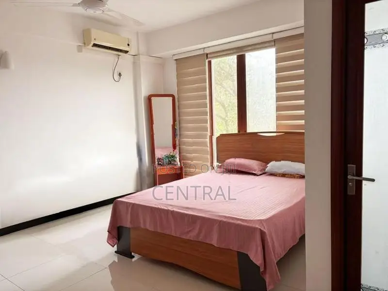 Furnished Apartment for Sale in Mount Lavinia (C7-9177)