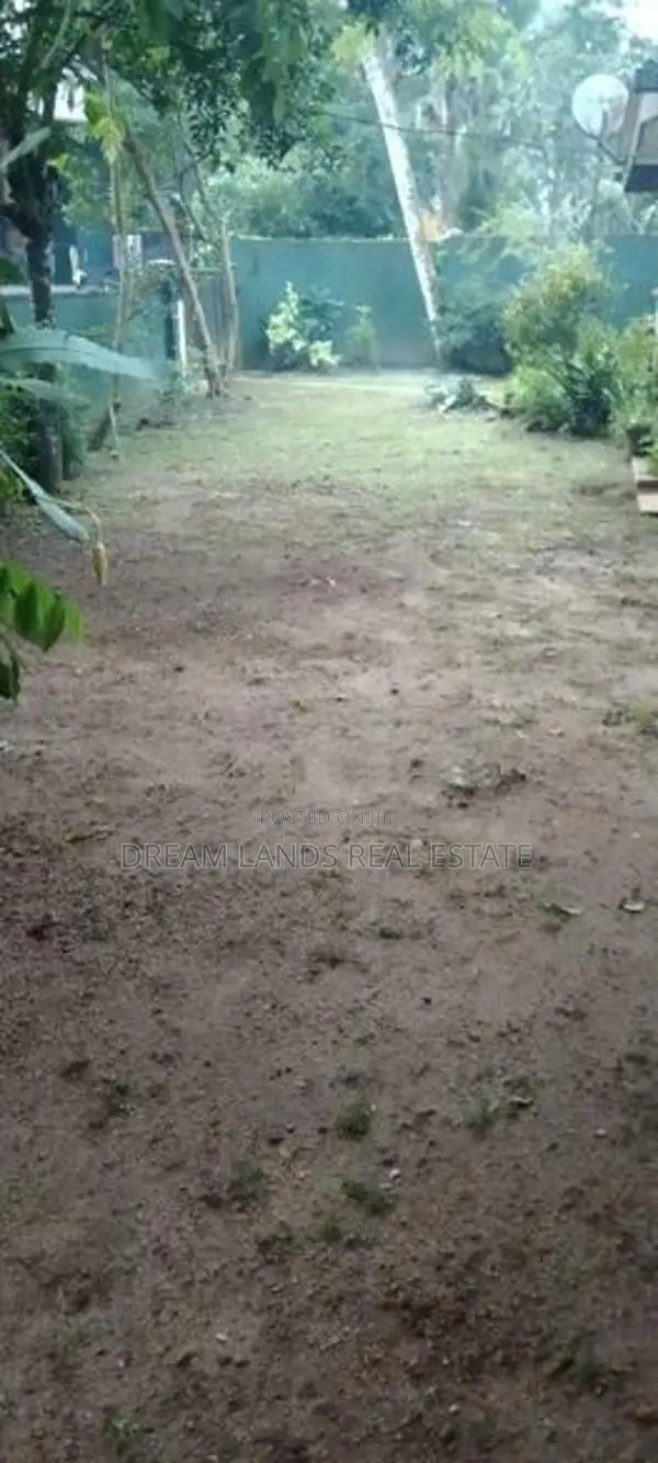 COMMERCIAL LAND FOR SALE IN MATUGAMA (SP297)