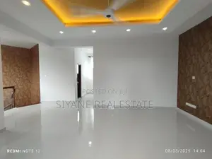 Luxury House for Sale in Battaramulla