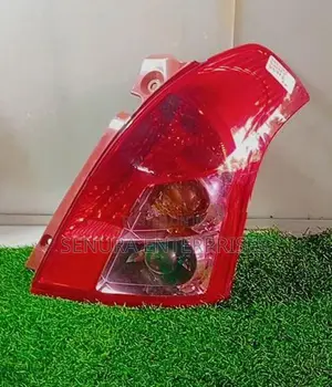 SUZUKI SWIFT ZC71S TAIL LIGHT RH