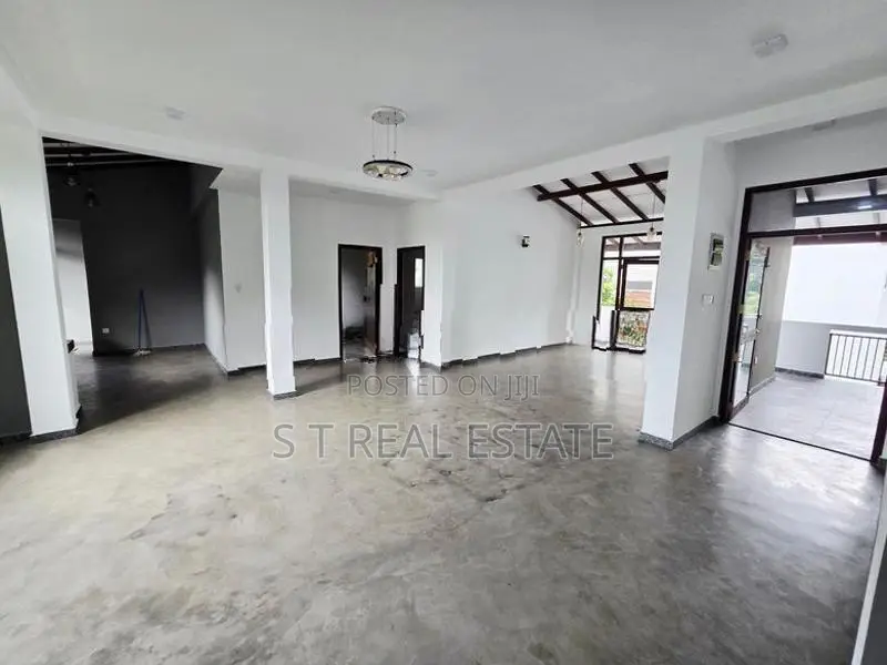Almost Brand New Luxury 3 Story House For Sale In Thalawathugoda