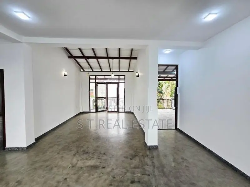 Almost Brand New Luxury 3 Story House For Sale In Thalawathugoda