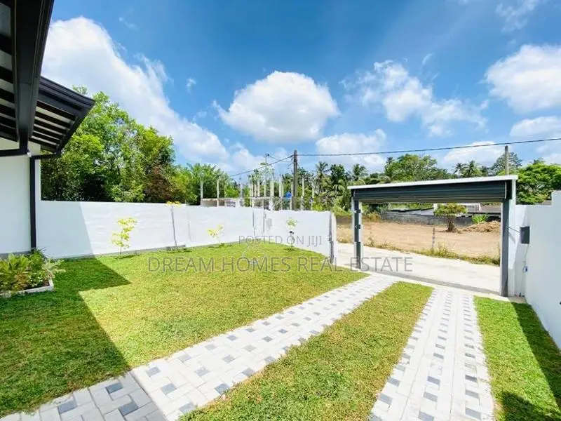 New Single Storied House For Sale Thunandahena Road , Malabe