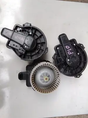 Toyota Aqua NHP10 Ac Blower