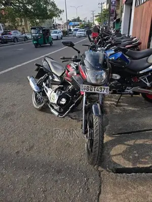 Bajaj Pulsar 150 2016