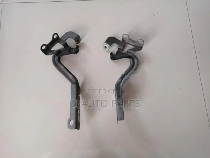 Daihatsu Mira LA 300 Bonnet Hinges