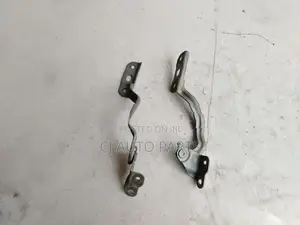 Suzuki Spacia MK42 Bonnet Hingers