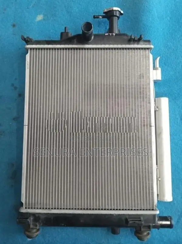 Nissan Dayz B44 Radiator with AC Condensor