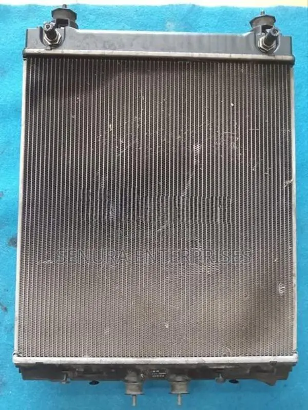 Mitsubishi Fuso Canter FBA00 Radiator