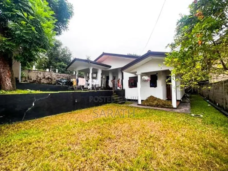 Single Storied 18.5 P With House Sale Athurugiriya