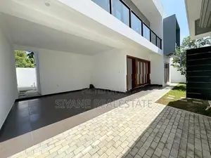 Brand new Luxury house for Sale in Kottawa