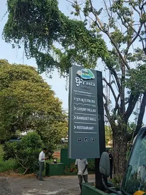 From Pylons to Precision: High Impact Signage Solutions for Every Scal