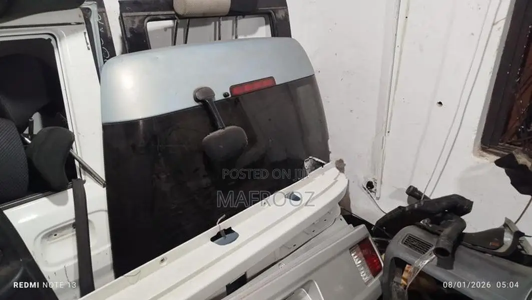 Suzuki Every Da64 Wagon Back Door