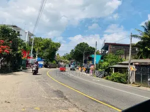 20P Land - Very Close to Dodangoda National School & Highway Entrance