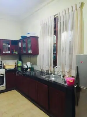 (AFA829) 02 Story Unit house Sale At පිලියන්දල සුවාරපොල