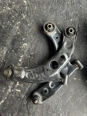 Toyota roomy lower arm pair recondition