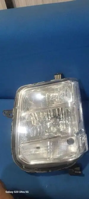 DA 17 Wagon Head Lamp