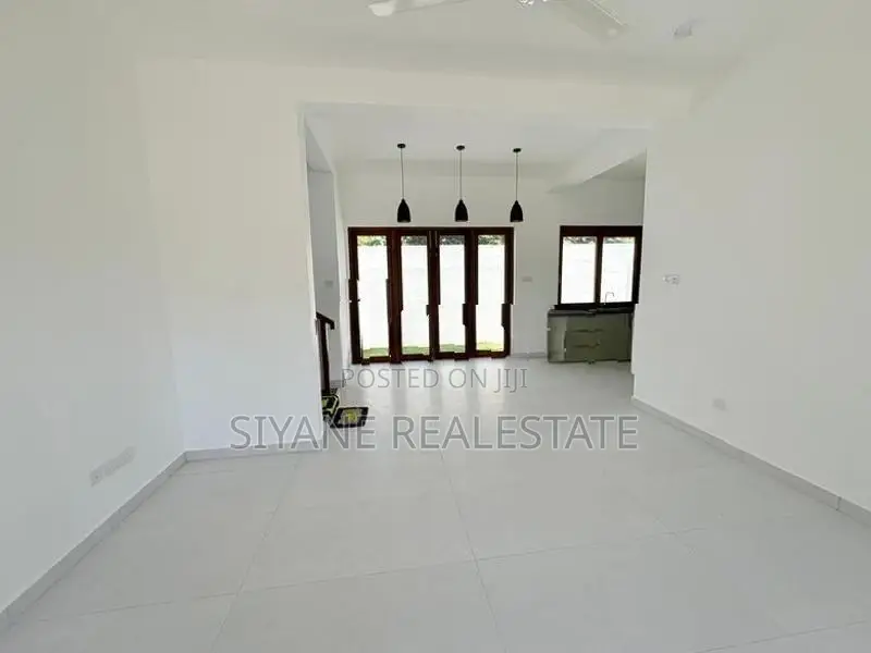 Brand new Luxury house for Sale in Kottawa