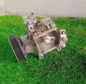 Toyota Tank M900A Ac Compressor