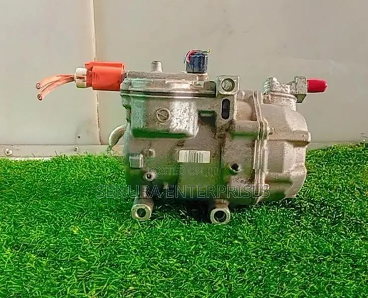 Toyota Aqua NHP10 Ac Compressor