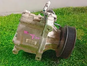 Toyota Tank M900A Ac Compressor