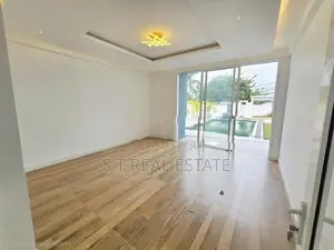 Newly Build Luxury Villa House For Sale In Piliyandala