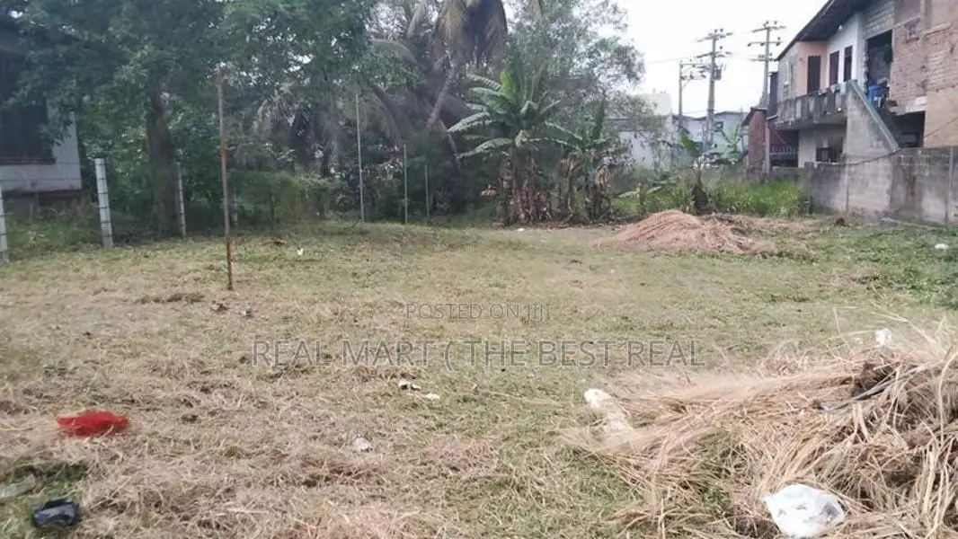 Wattala : 13.8 perches Land for Sale at Kandagewatta