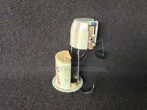 Toyota Aqua Nhp10 Petrol Floater