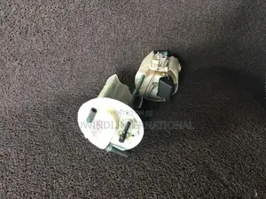 Toyota Axio Nke165 Petrol Floater