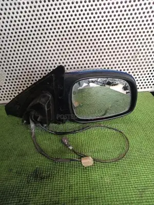 Suzuki Swift ZC71S Side Mirror Rh