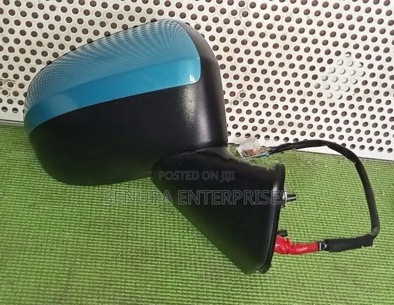 Toyota Roomy M900 a Side Mirror Rh