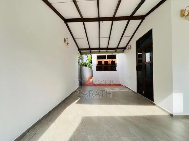 Fully Completed Brand New House Sale Athurugiriya