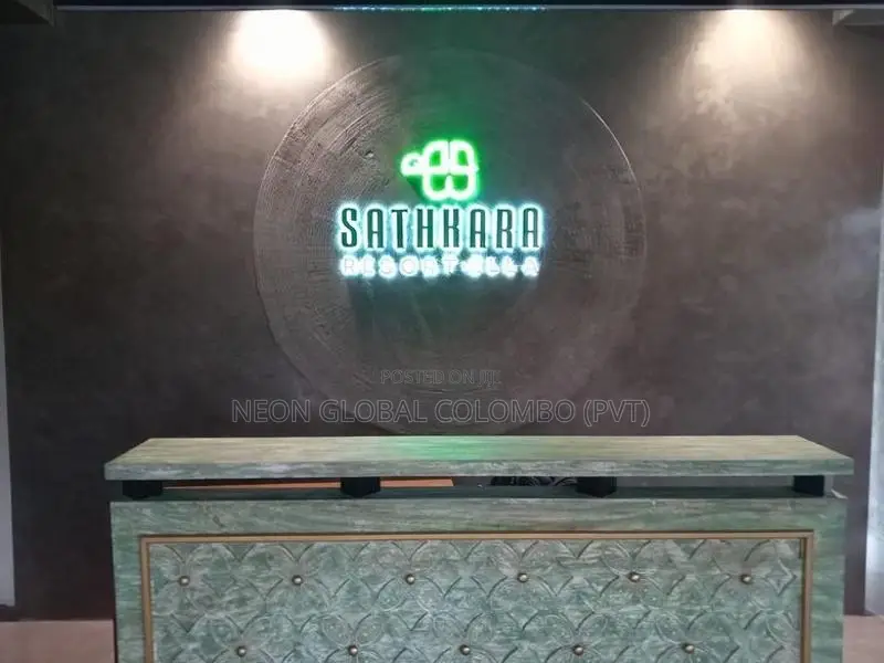Maximum Impact Front Lit Signages : Bold Visibility , Day or Night