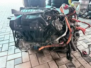 Honda civic FD3 engine with gearbox complete