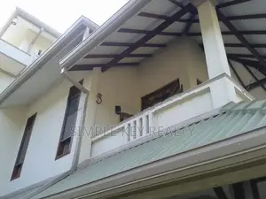 Beutiful Two Story House for Sale in Gampaha Moragoda Road