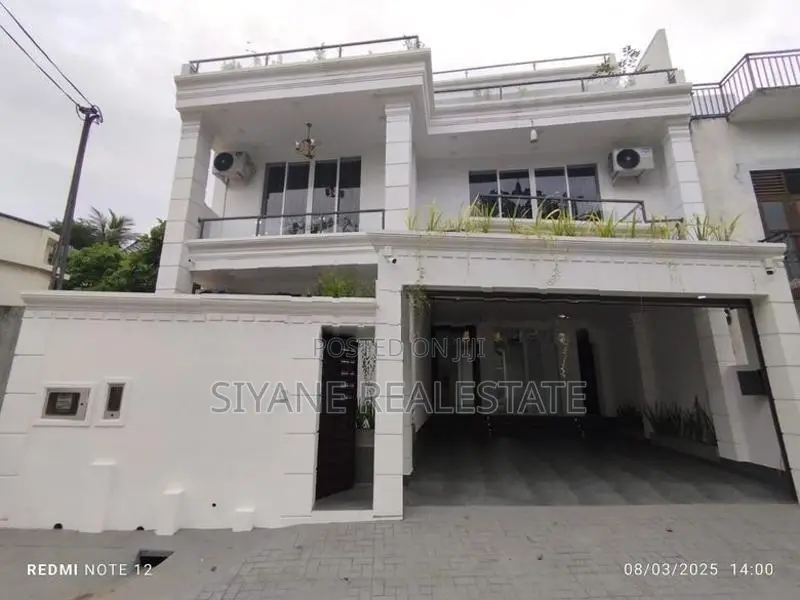 Luxury House for Sale in Battaramulla