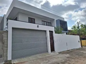 newly built for sale in koswatta town