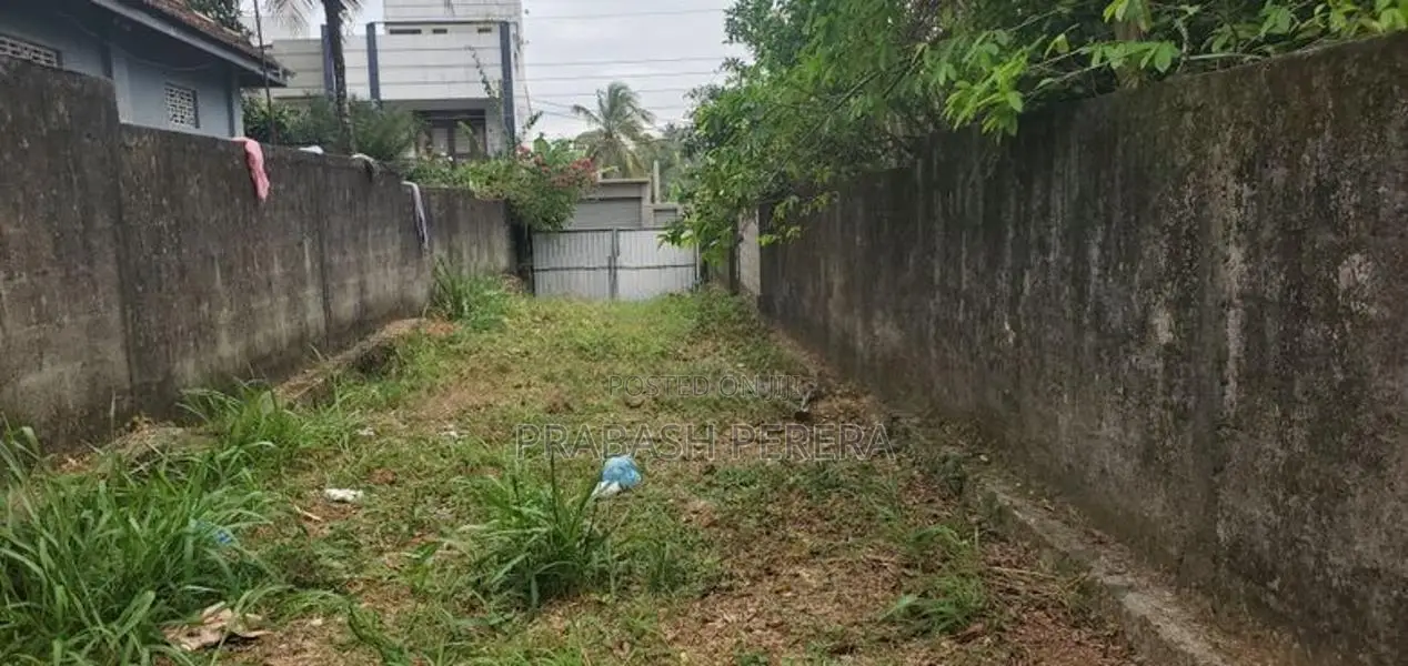 29 Perches Land for Sale in Thalawathugoda