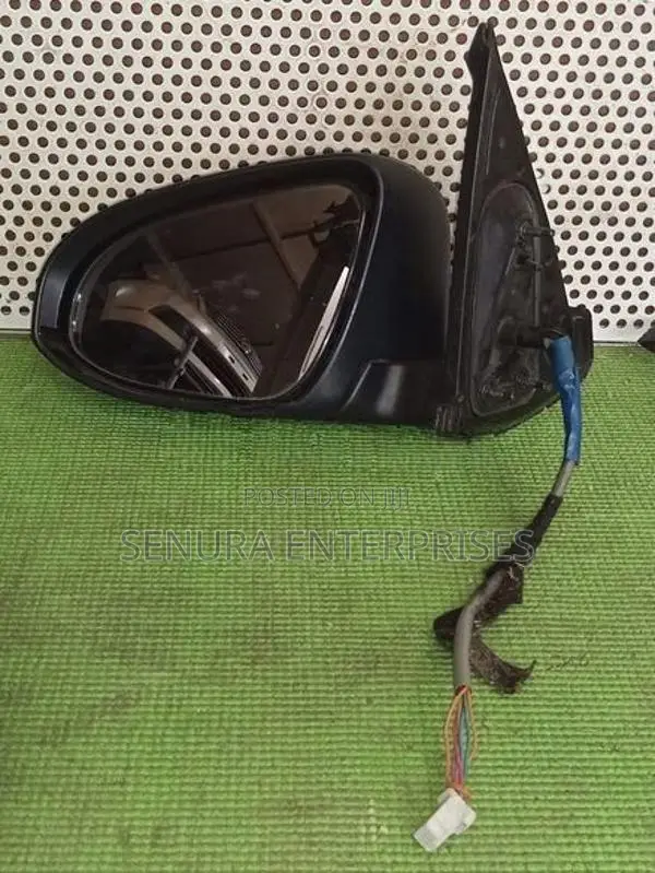 Toyota Passo M700 Side Mirror RH