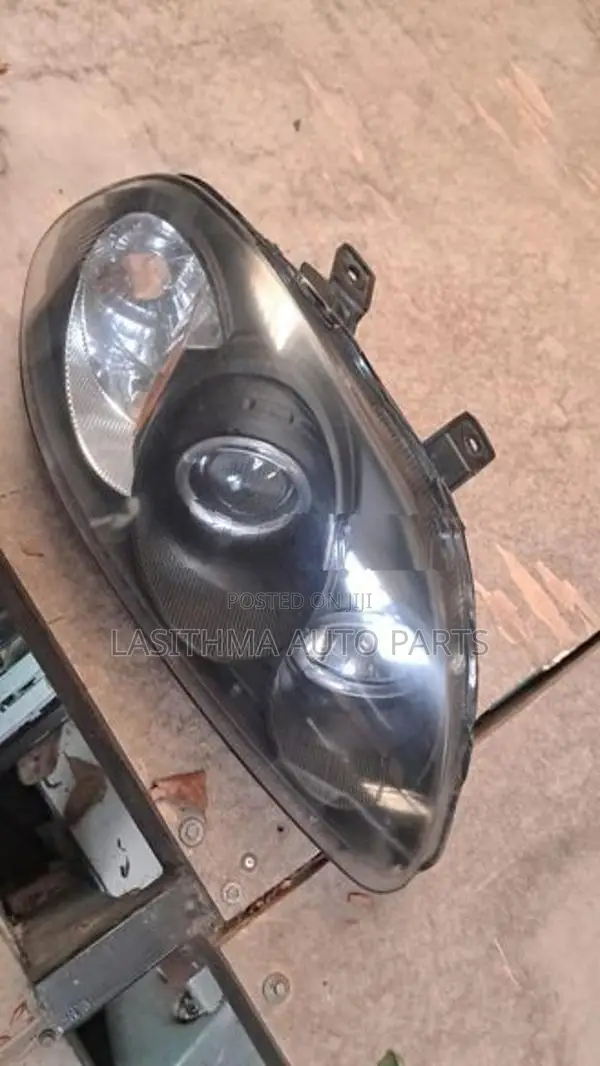 Civic EK 299 (2000) Head Lamp