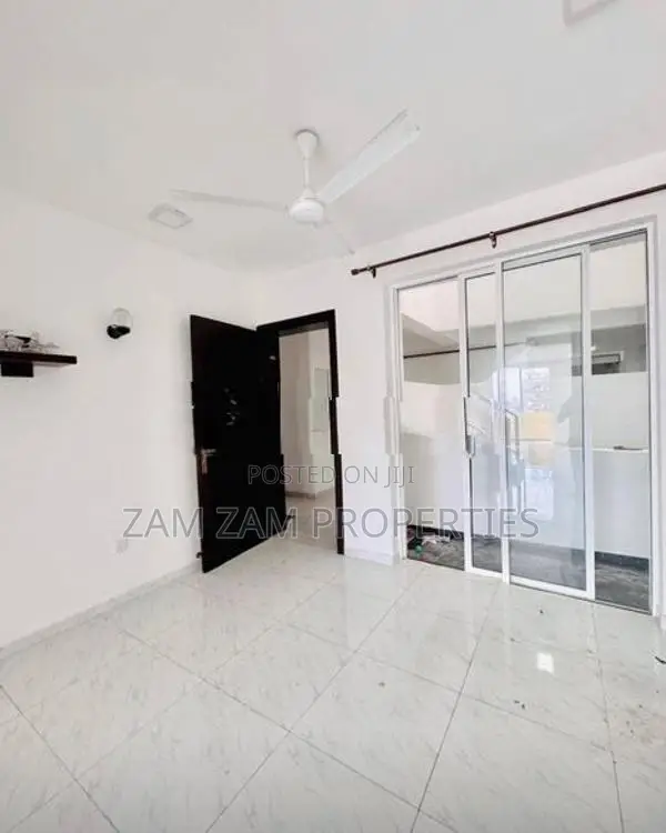 Duplex Apartment for Sale in Parakumba Place Wellawatta Colombo 06