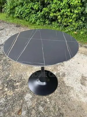 Granite Round Table - Tulip 30Inch