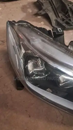 Gp 5 Xenon Head Lamp