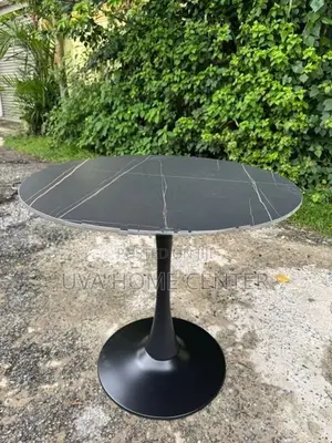 Granite Round Table - Tulip 30Inch