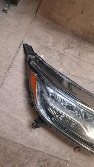 CRV Head Lamp